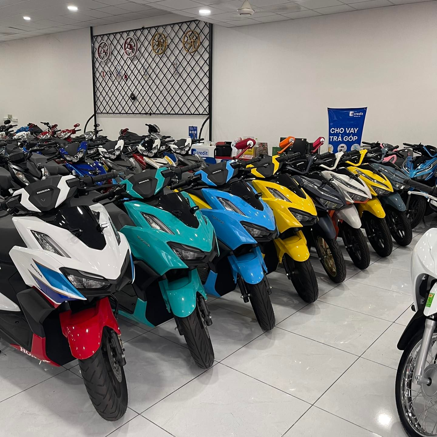 1682647118_r0rualndwbz7q2m8_1682647820-phprdfhnt mua-xe-honda-vario-160-tra-gop-lai-xuat-0%