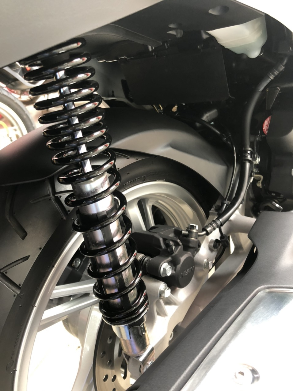 1686706884_2ax875amfnghwlj4_1686712106-phpjh16ik honda-sh150i-cao-cap