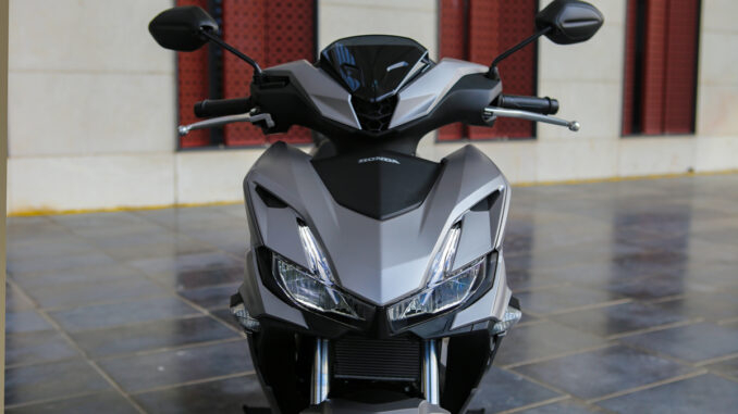 1687225467_wzvycr4joq5gezki_1687231178-phpqmzmlc honda-winner-x-dac-biet-2022-bac-den-xanh