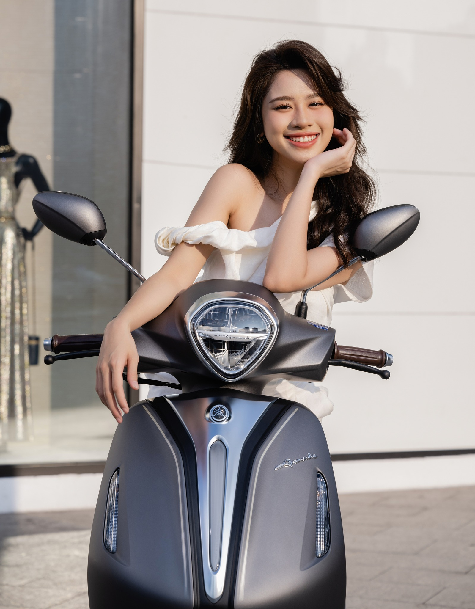 1687483718_auvqj0bsnx1toeul_1687492778-phpauawne review-xe-grande-phien-ban-moi-nhat