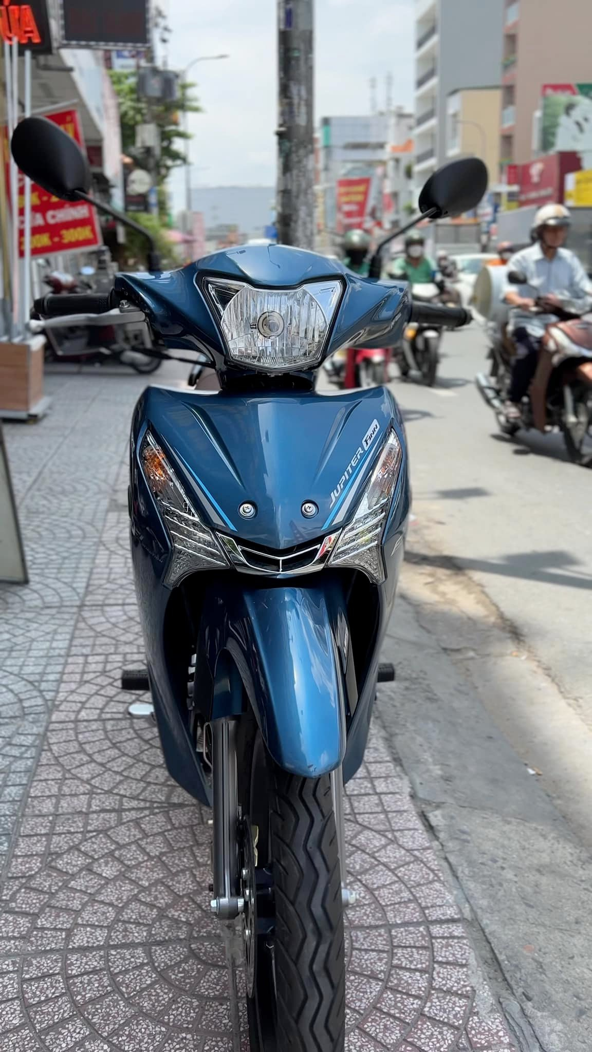 1689559674_fvlhydjznspvgr05_1689562913-phpvmzik9 review-chi-tiet-yamaha-jupiter-finn-cao-cap