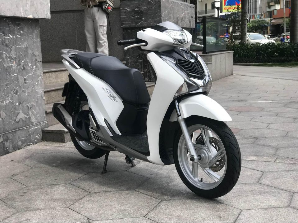 1691803020_sb2gfdiasafuoqc6_1691803734-phpmfsav7 review-chi-tiet-sh125-2024-cao-cap