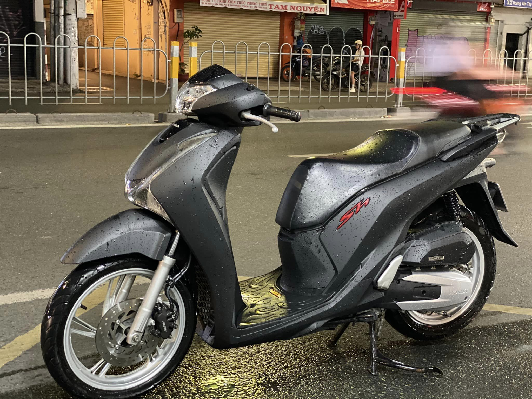 1691977757_gyt1gixormaceukx_1691983263-phpqeogy0 review-chi-tiet-sh125-2024-dac-biet