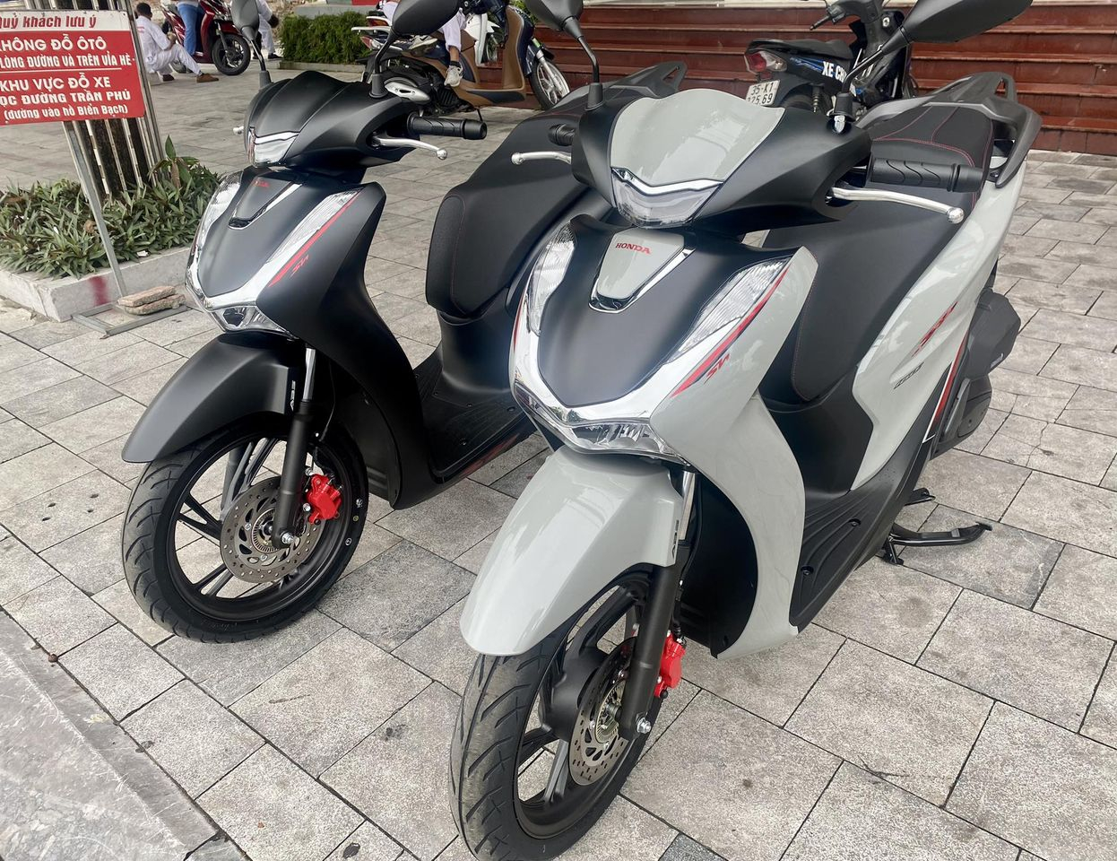 1691977816_qndozfrpucstwjyv_1691980886-phpzktc51 review-chi-tiet-sh125-2024-dac-biet