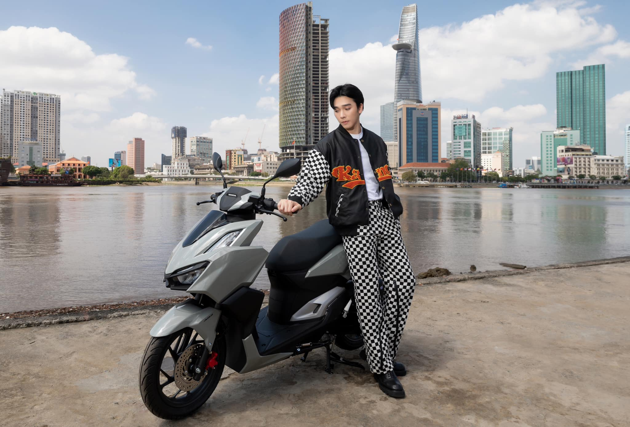 1692679049_4b7dahtckprsycu9_1692682592-phpweiq2a vario-160-the-thao