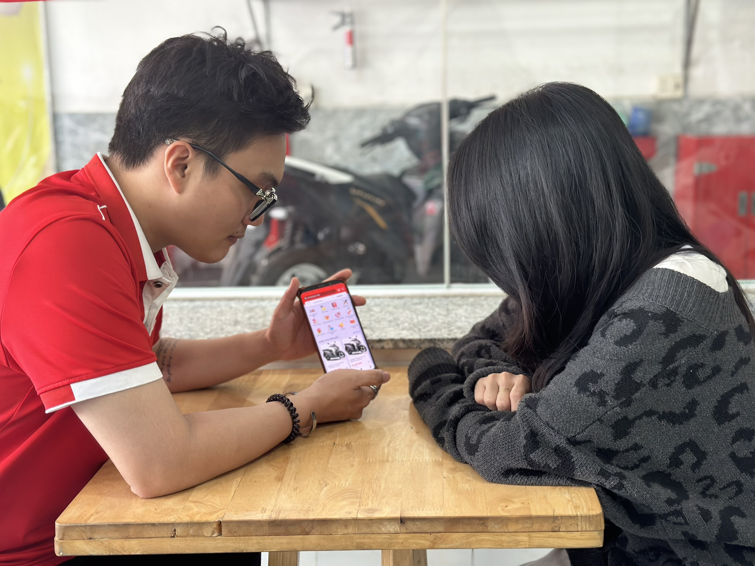 1695365571_oqucy7iprgq4wpix_1695373328-phpiunxxh dia-chi-mua-xe-tra-gop-uy-tin-tai-tphcm