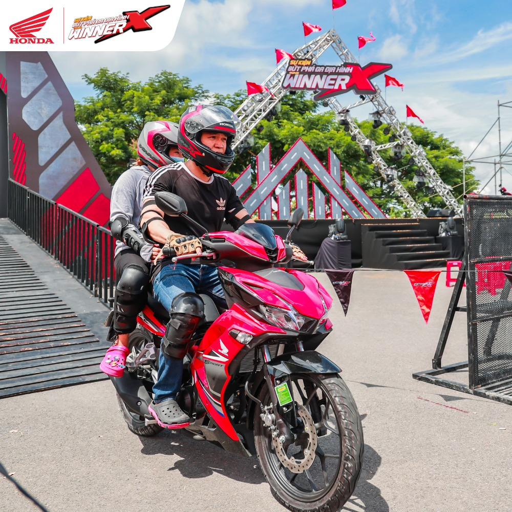 1697955790_jb6ctnsp7foyw1my_1697960059-phpv4ryr3 winner-x-2023