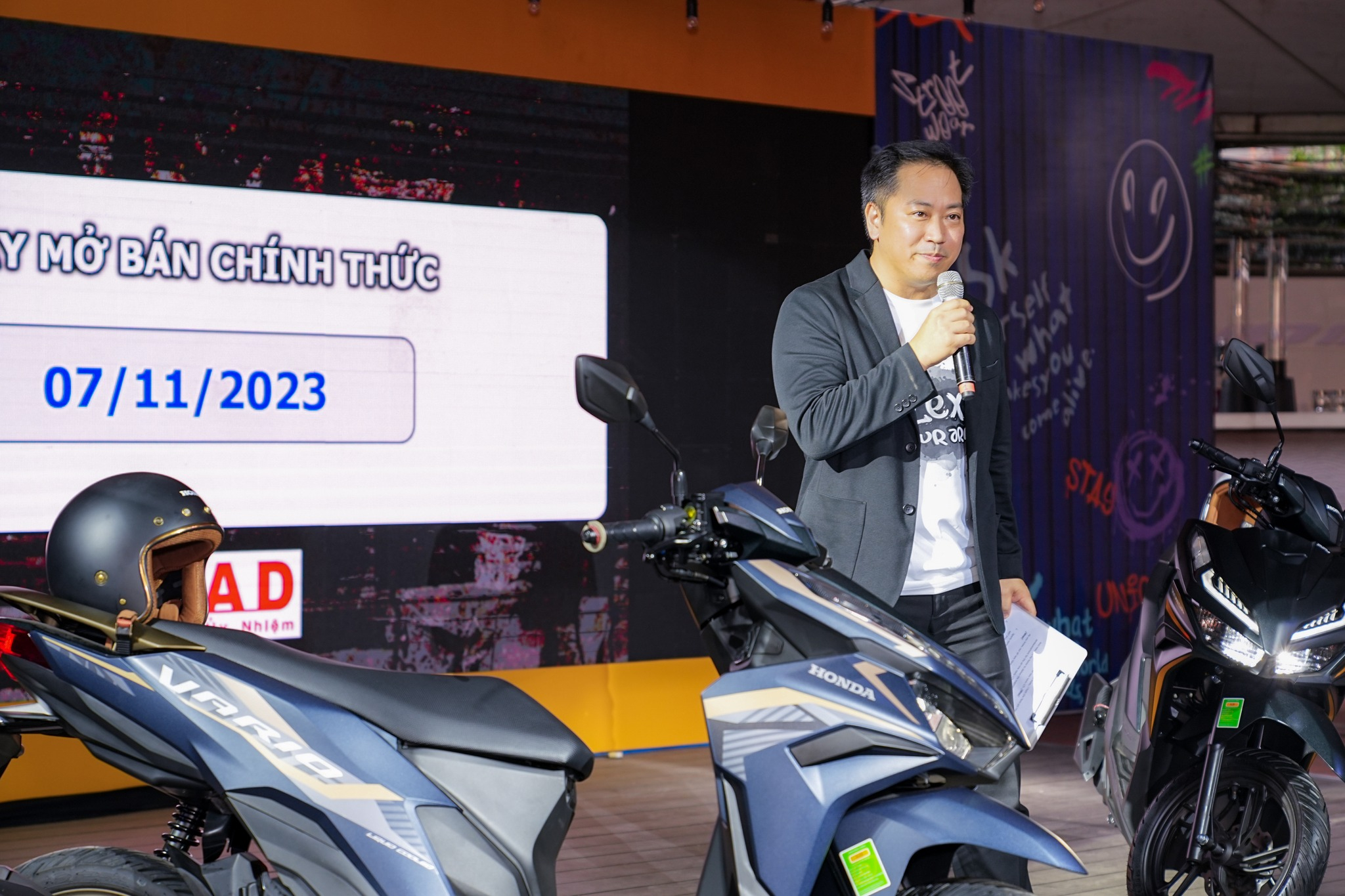 1699434664_oy6qghe08v1ijfcp_1699441401-phprnavkl vario-125-viet-nam