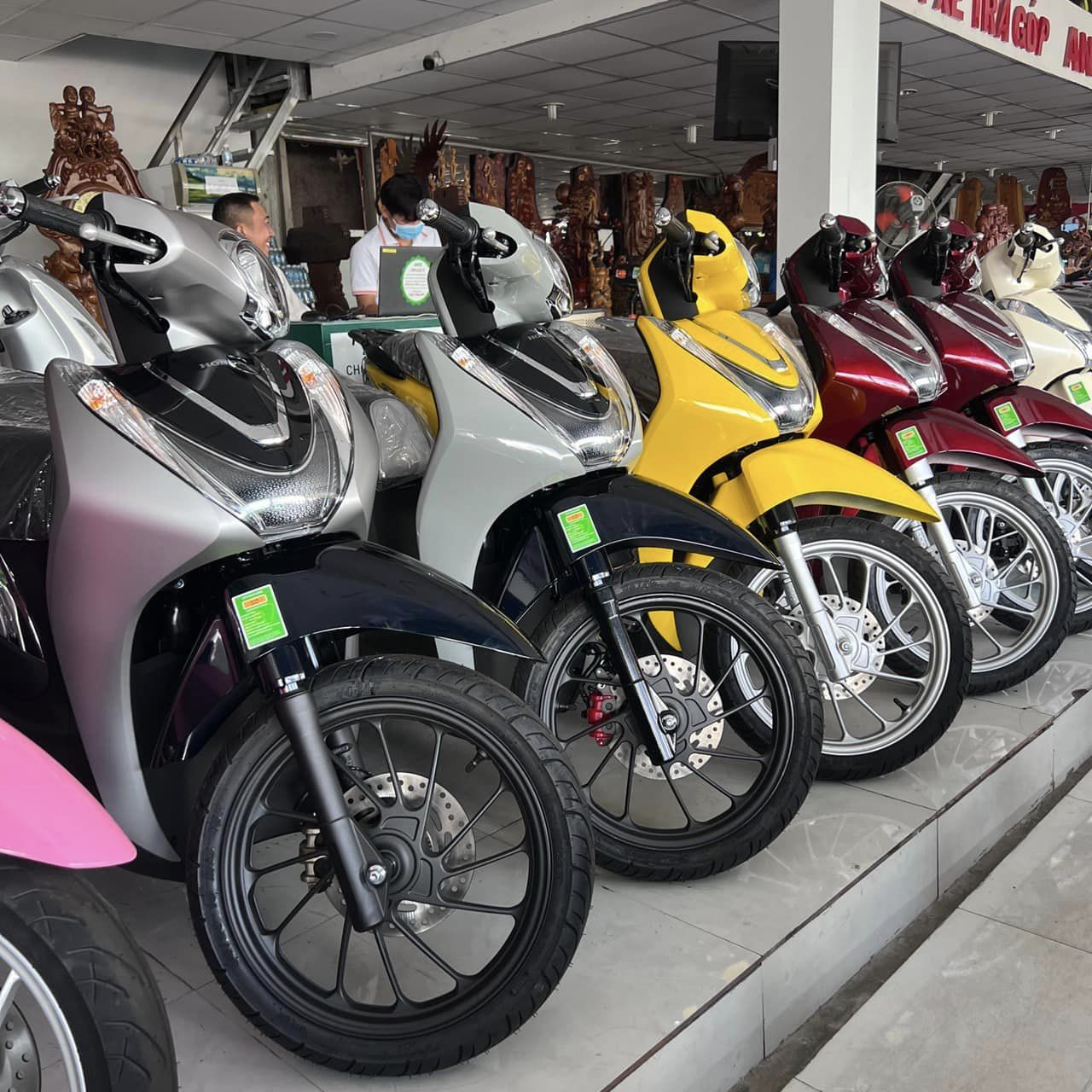 1699519088_zsjzwqed3nqptr1y_1699525693-phpgmjk7s mua-xe-tra-gop-0%-lai-suat