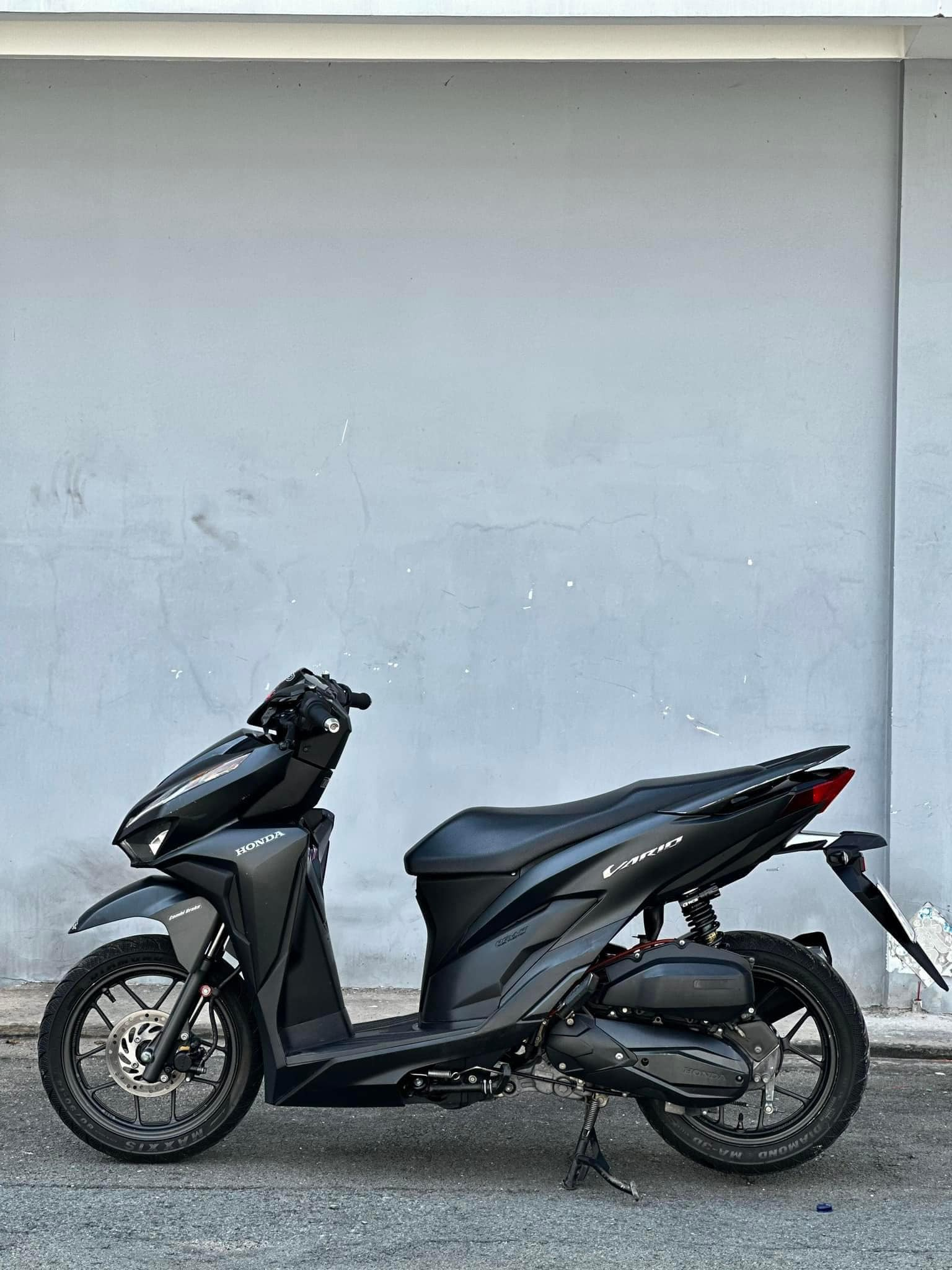 1701403098_0dhpxndv2iqolcar_1701408317-phpmvki6s vario-125-co-abs-khong