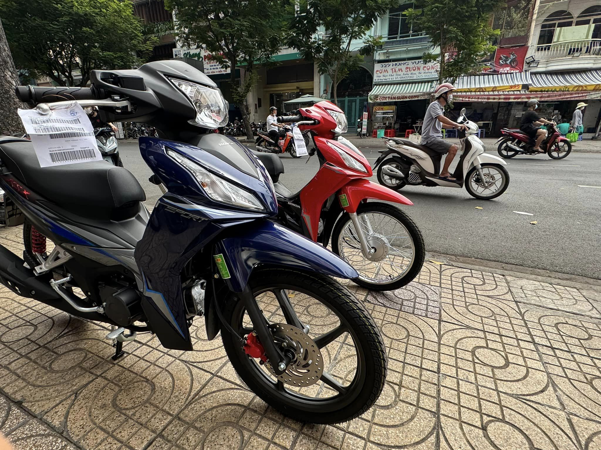 1701682465_hw17eo6ik0dk2rwl_1701691059-phpyfqual mau-sac-xe-rsx-2024