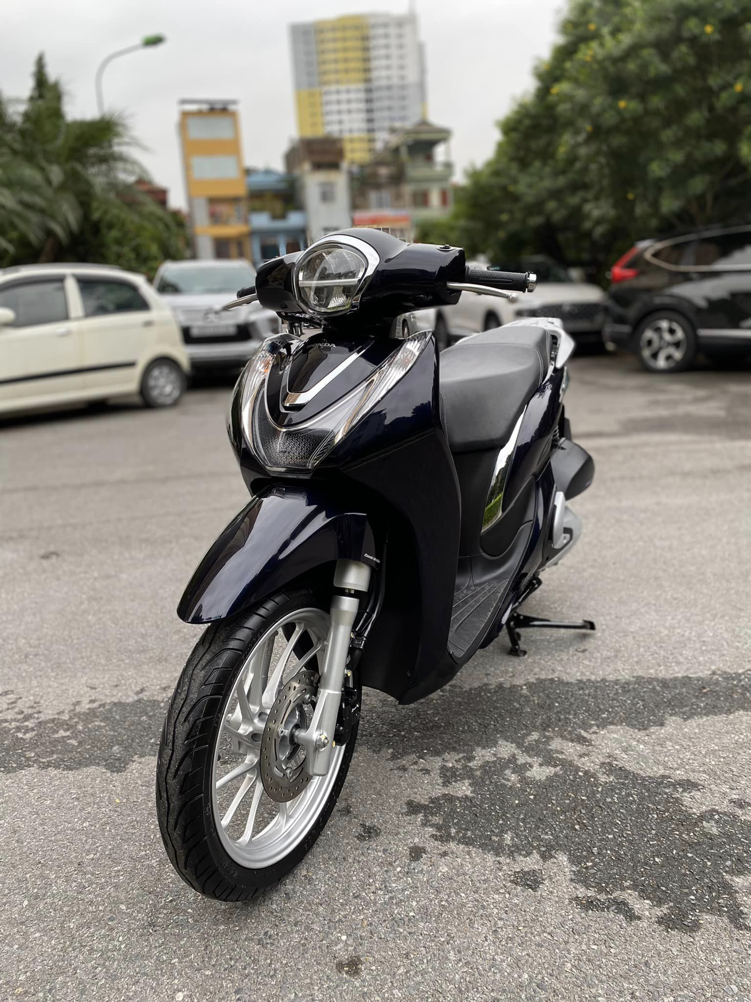 1701938847_ttysn5rlpc9ny30q_1701940931-phpqyabr7 sh-mode-2023-gia-moi-nhat-thang-12