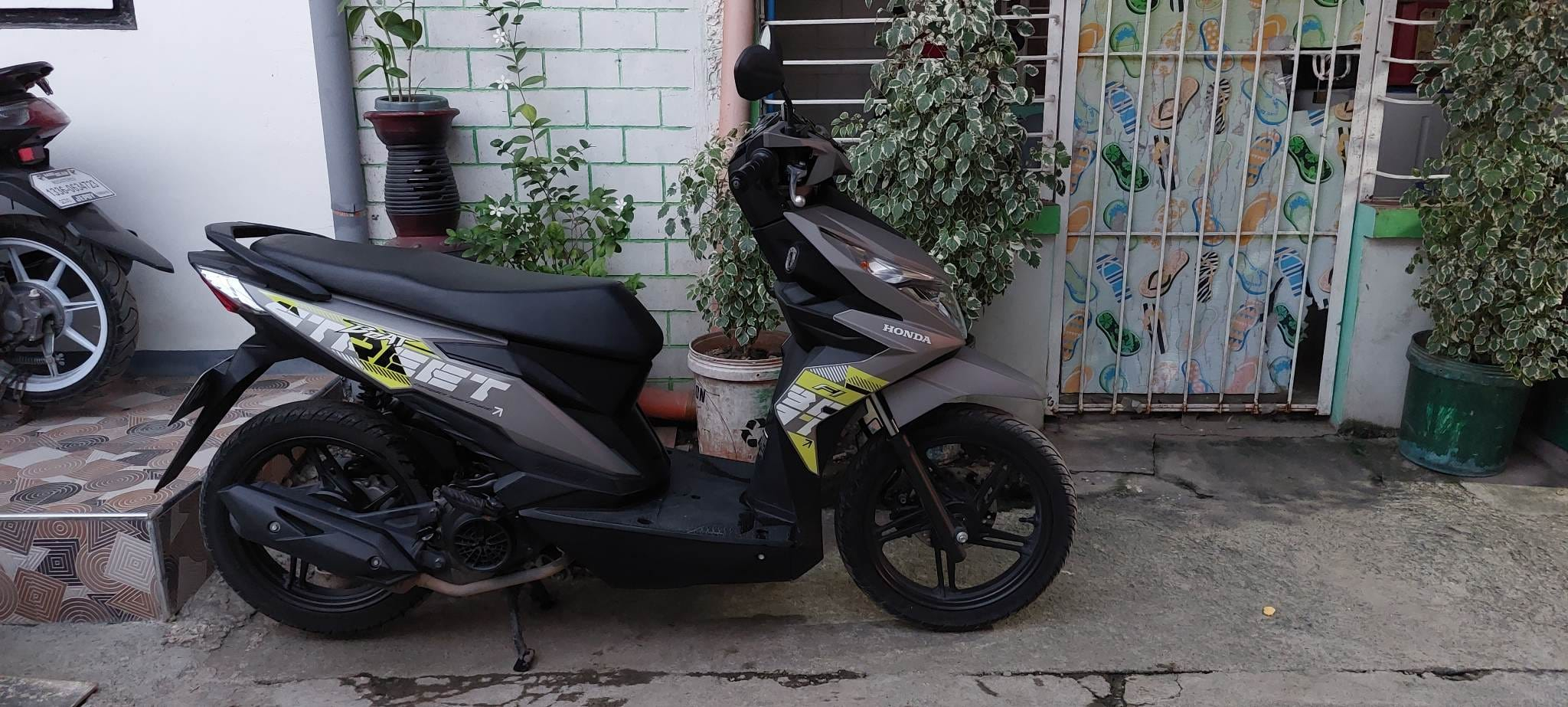 1702018106_6dzmt5emagxlvonc_1702023724-phpqjzjku review-chi-tiet-honda-beat-110