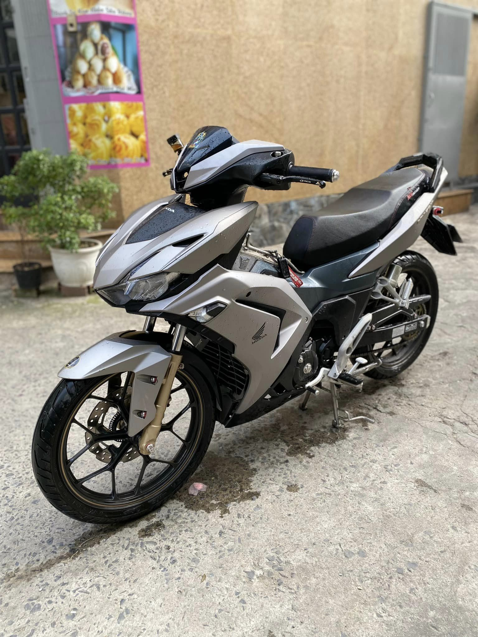 1702018442_9rbsyb1vjg0olpyz_1702027227-phps0aogs gia-xe-winner-x-2023