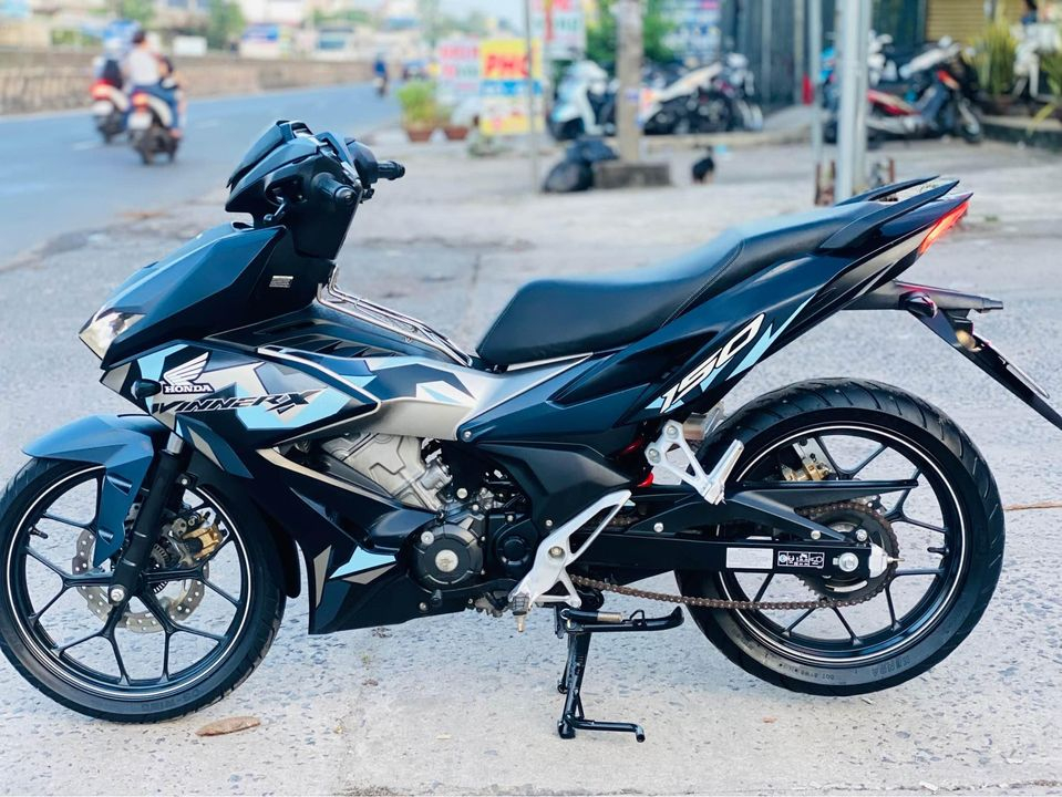 1702018515_8wredqq3tudpskki_1702025627-phpcicker gia-xe-winner-x-2023