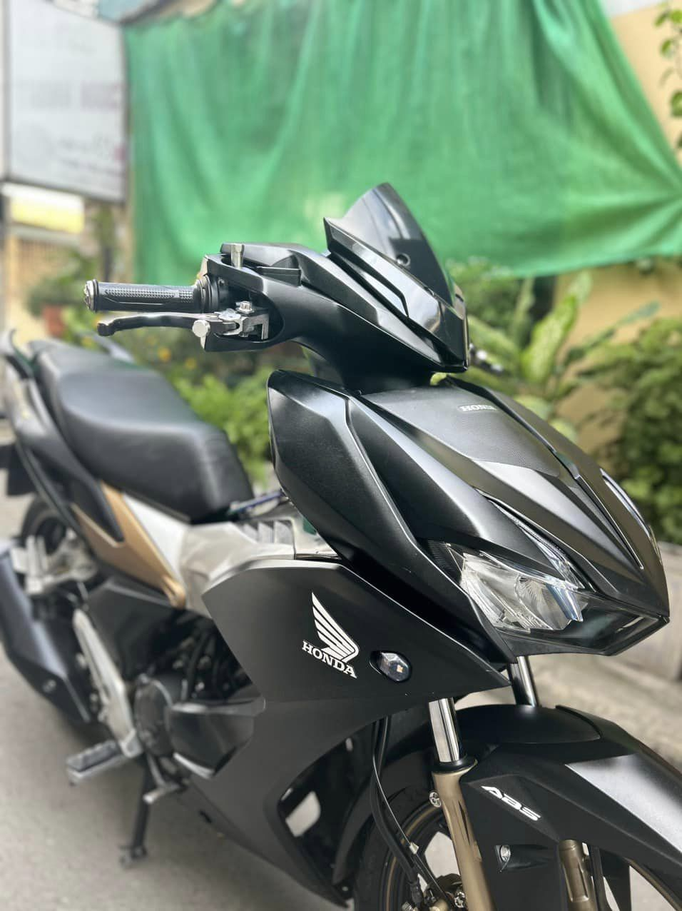 1702018542_azoh2yapj0og8ln9_1702027890-phpmkhwkm gia-xe-winner-x-2023