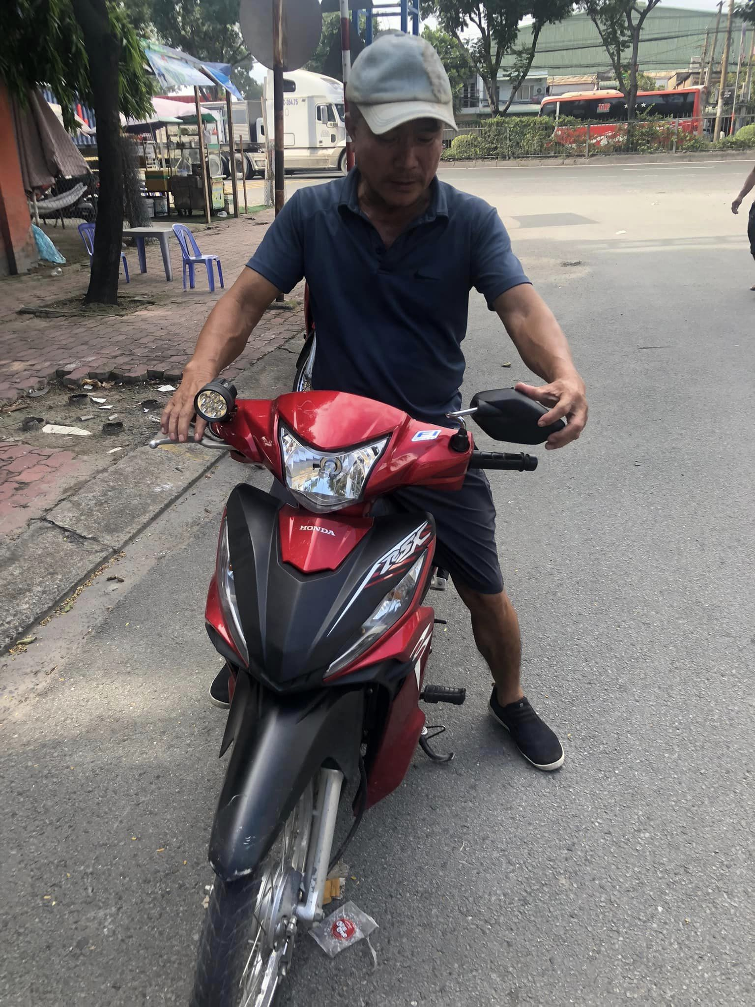 1702099395_xoflk2szufamenlk_1702103756-phphw6wme review-chi-tiet-rsx-nan-hoa-2023