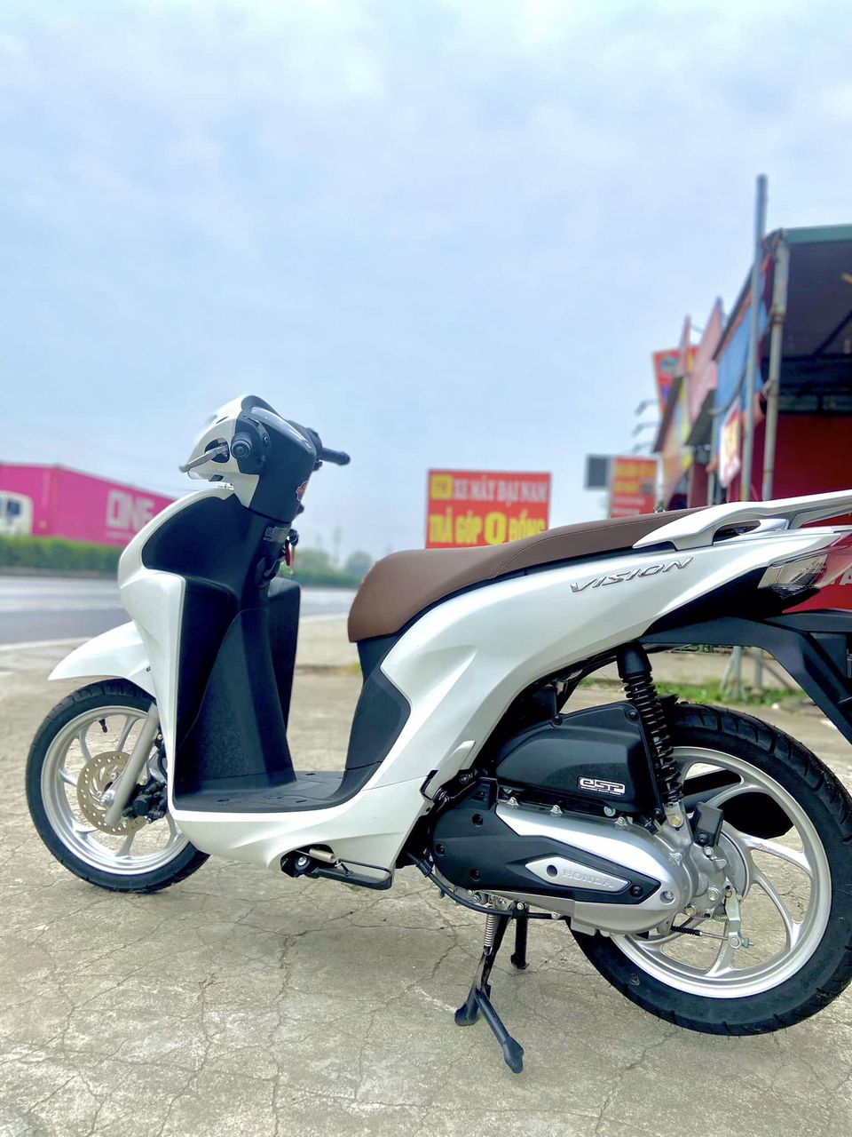1703128137_8y3rhf2cgwcg5bqj_1703128450-phpyts2n7 gia-xe-vision-2023-moi-nhat