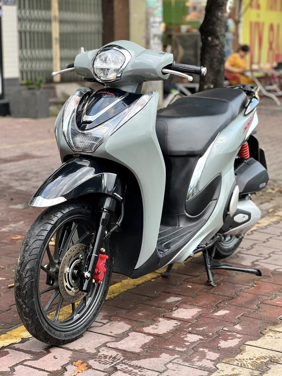 1704776332_1lv6i8q2vb0az9yf_1704785197-phpe6qilc sh-2023-gia-bao-nhieu