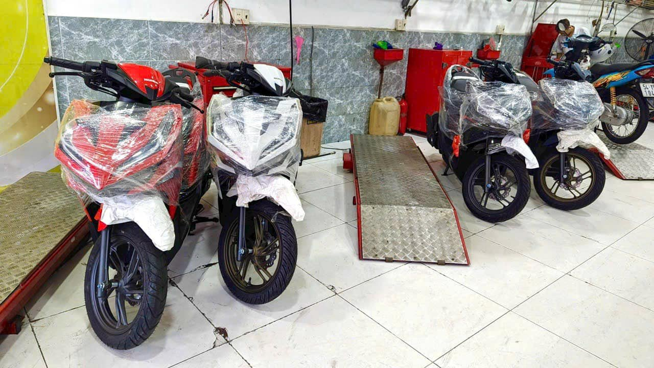 1709812765_wjobimk7ps0lehrd_1709816646-phplaxgtp cua-hang-phu-tung-xe-may-gan-day