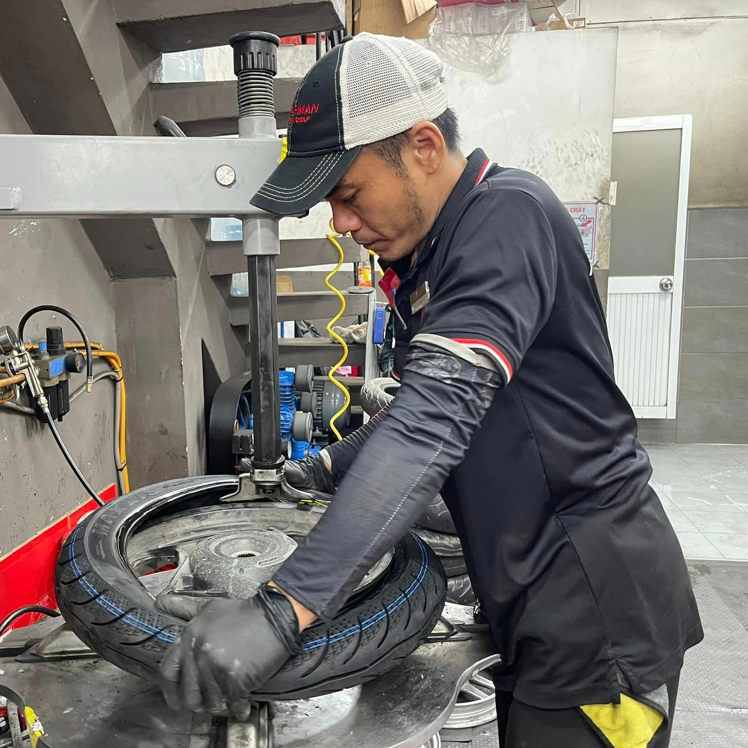 1710557187_eczm2d41s6i5esjl_1710558580-phpcvjmaw ban-phu-tung-xe-may