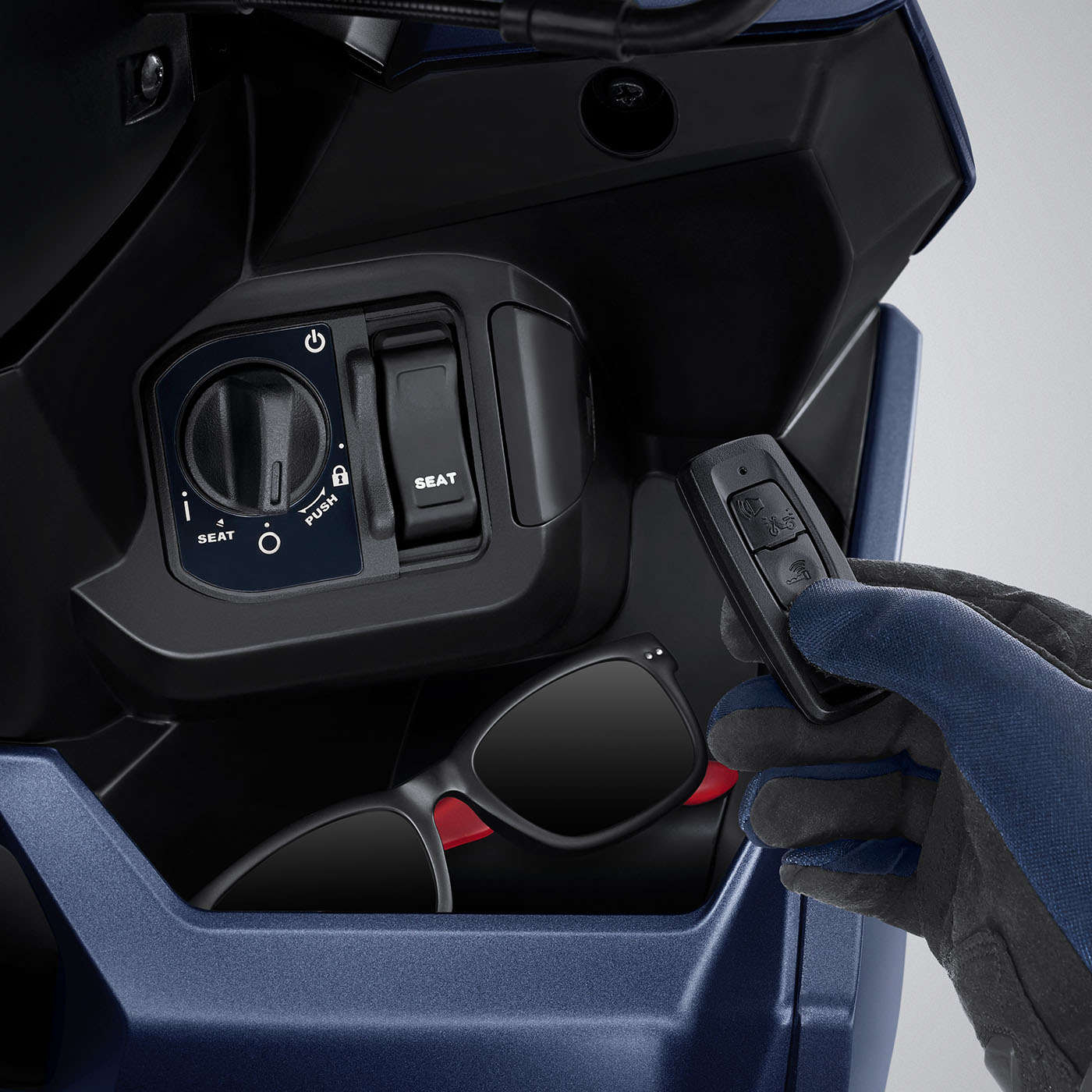 1714642439_hojn78tq5qgkwyrj_1714651990-phpqmhagj xe-vario-125-2024-nhap-khau