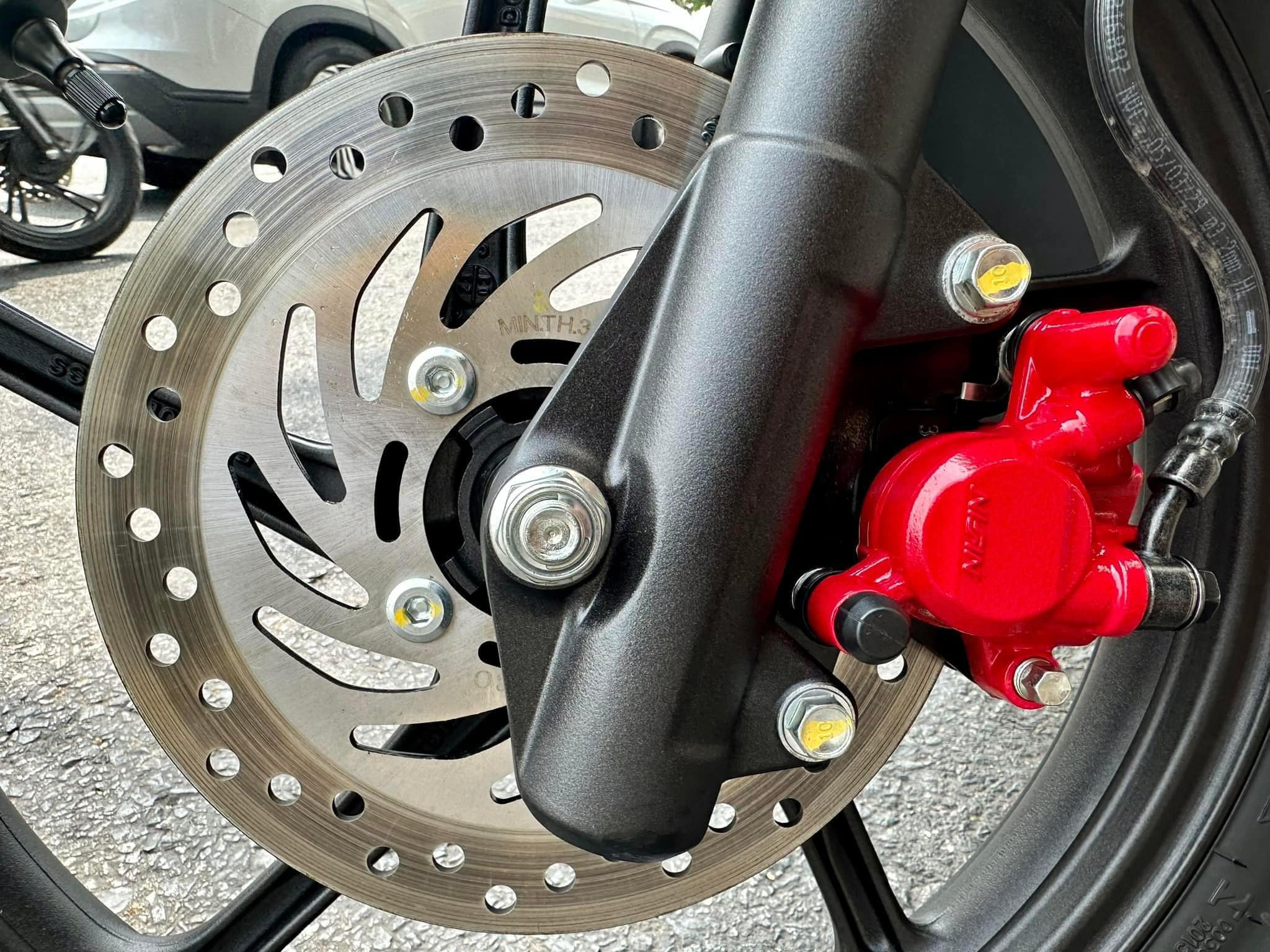 1715756555_mnhzed6b12oi3uia_1715757492-phpitmyed banh-xe-vision-the-thao