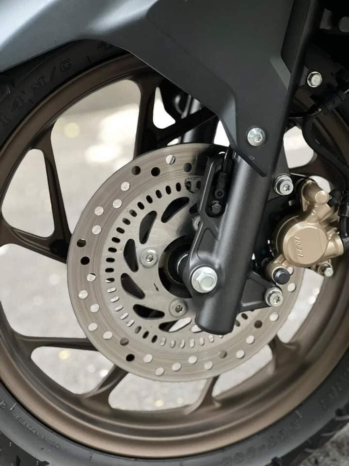 1716792979_qjnrfzuoaescpkhl_1716801106-phpahrzty banh-xe-vario-160-abs