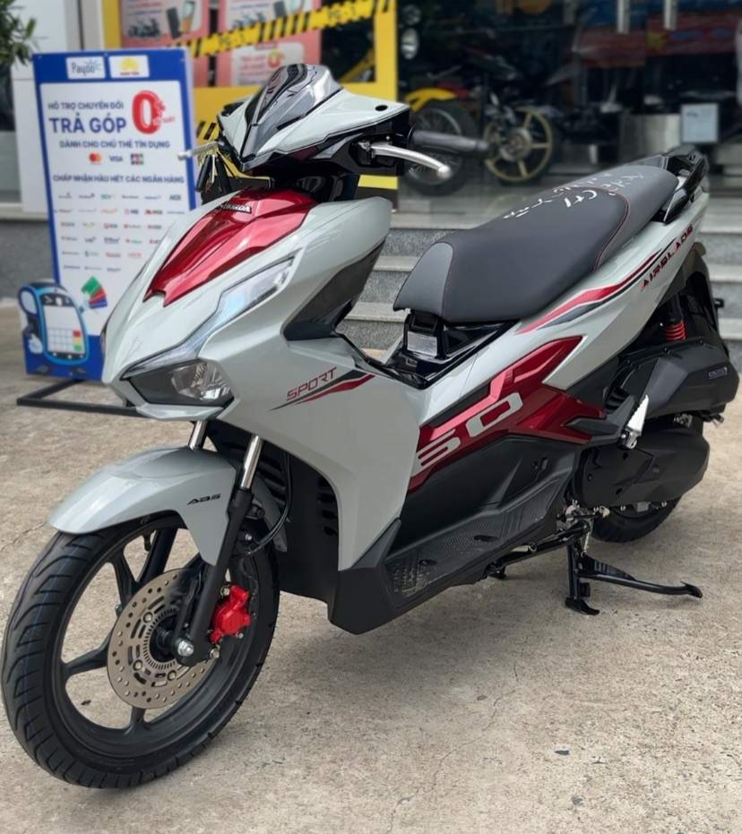 1718957223_tcvj83fbihwc0qkp_1718965569-phpijj3xi Thiết kế air blade 160 2025 thể thao