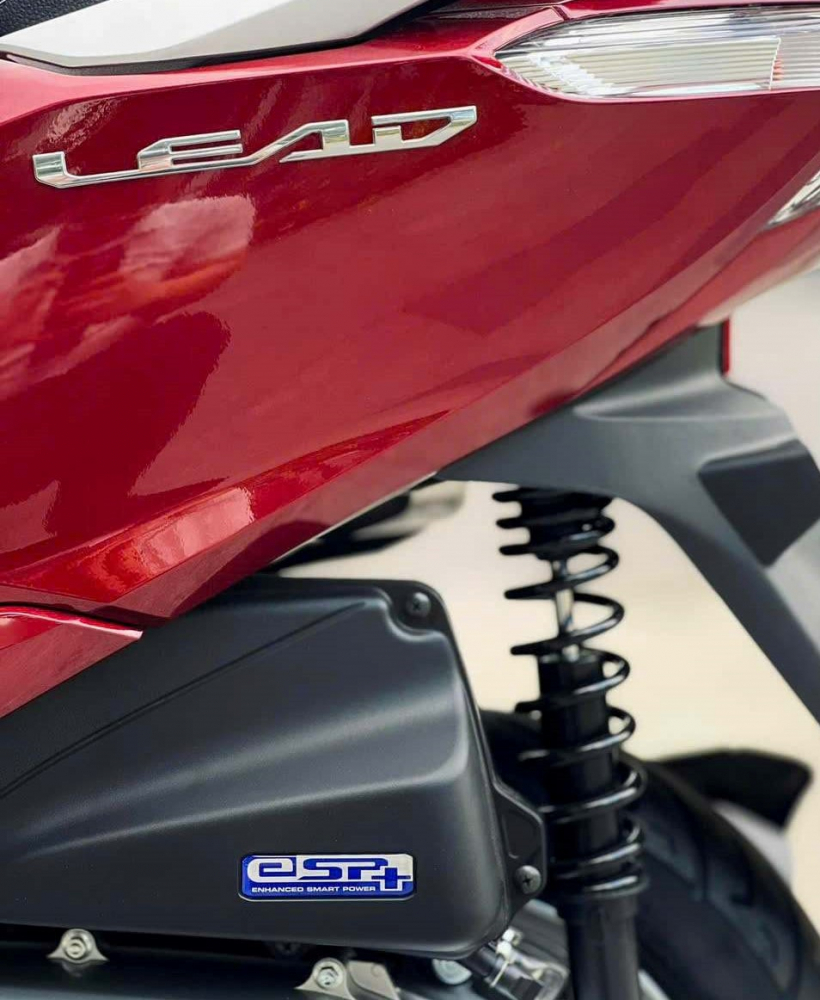 1726507171_fgug6nxsqwwteizp_1726508513-phpxicy6o động cơ honda lead 2025 sẽ tốt hơn vision 2024 khi so sánh về động cơ