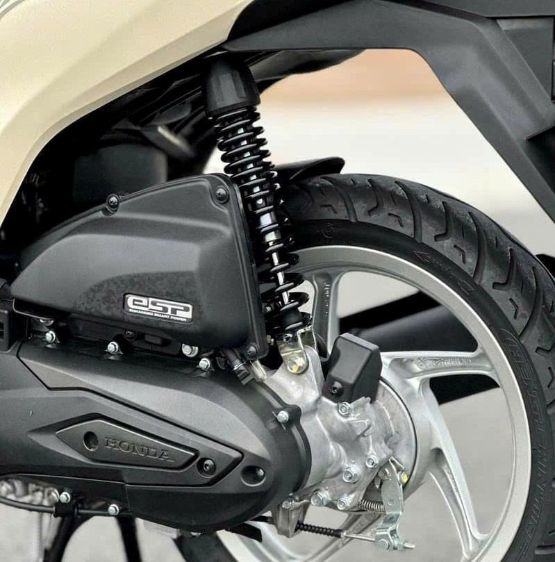 1726507752_qkgtfj1yehkvmf08_1726515186-phpxbcofw víison 2024 tiết kiẹm nhiên liệu hơn honda lead 2025