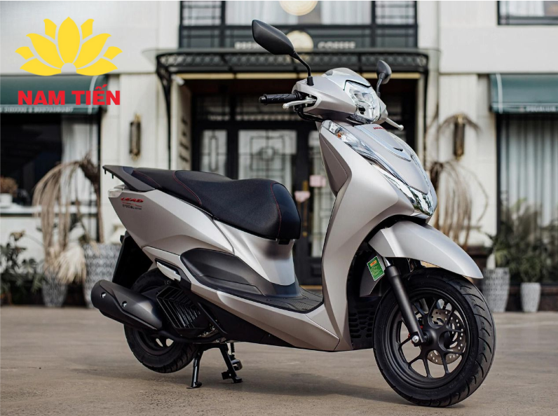 unnamed-16 Honda-Vision-va-Honda-Lead